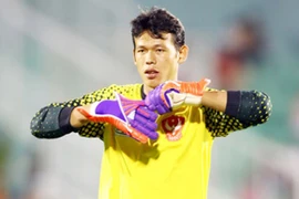 ĐTVN chốt đội hình ra sân trận gặp UAE: Tấn Trường mất chỗ