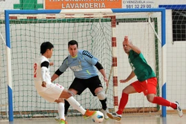 Tuyển Futsal VN thắng trận đầu tay trên đất Tây Ban Nha