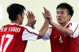 Tuyển Futsal VN nhắm đến trận chung kết giải Đông Nam Á 2013