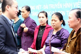 Tiểu thương cháy chợ Phủ Lý được chia sẻ khó khăn ngày cuối năm