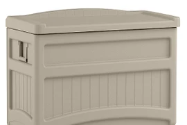 Bé trai 2 tuổi tử vong vì bị cha phạt nhốt vào thùng nhựa