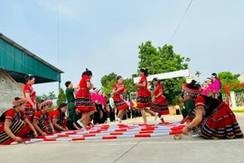 Tưng bừng ngày hội toàn dân bảo vệ an ninh Tổ quốc xã Khánh Thượng 