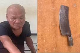 Tạm giữ người đàn ông phi dao vào xe ô tô trên đường Nguyễn Văn Cừ