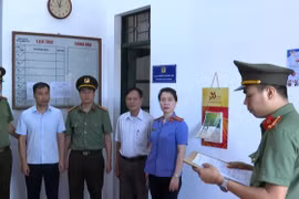 Khởi tố cựu Chủ tịch UBND thị xã Phú Thọ 