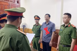 Hiệu trưởng chỉ đạo kế toán lập khống giấy tờ gây thiệt hại 4,7 tỷ đồng