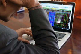 Bốc hơi 33.789 tỷ đồng vì tin đồn