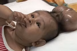 Thương con, “còn nước còn tát”