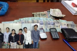 Vờ va chạm giao thông để móc túi 