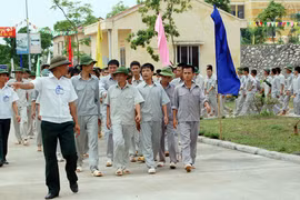 Gian nan vượt vòng xoáy tội lỗi