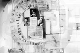 136 cánh thư huyền thoại