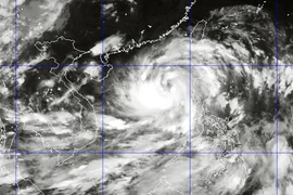 Bão chồng bão trên biển Đông: Hiện tượng hiếm gặp, nguy hiểm