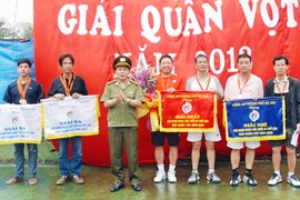 Nhiều cuộc so tài kịch tính