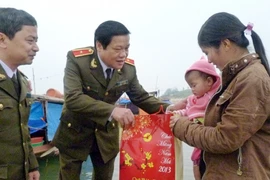 Những món quà mang nặng Thiện Tâm