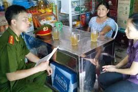 Kiên trì giúp dân sang tên đổi chủ phương tiện