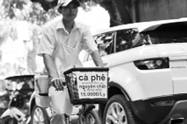 Người bán cà phê dạo