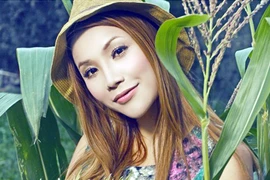 Ca sĩ Hồ Quỳnh Hương: Mệt mỏi vì tin đồn