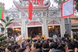 Đi lễ, không còn lo mất của