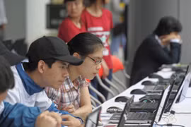 Bùng nổ thông tin tuyển sinh 2013