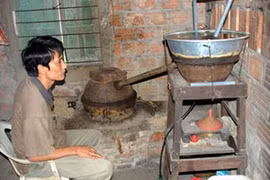 Nấu rượu để bán phải đi đăng ký