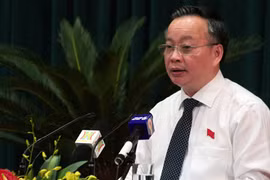 Vì sao chợ hiện đại đìu hiu?