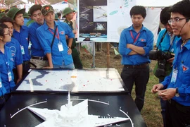 Sinh viên với tình yêu biển đảo