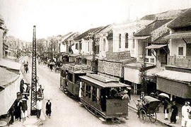 “Tàu điện Hà Nội - Quá khứ và tương lai”