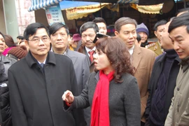 Đích thân 2 Bộ trưởng kiểm tra thực phẩm Tết