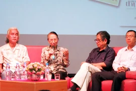 Dịch thuật trong thực tế xuất bản: Phục tùng nhưng vẫn cần sáng tạo