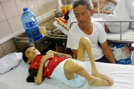 Bệnh nhân 26 tuổi nặng... 16 kg 