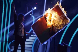 Người "đốt cháy" nhạc sĩ Huy Tuấn