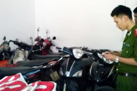 “Sóng ngầm” trong hoạt động kinh doanh cầm đồ: Lắm “chiêu” đối phó