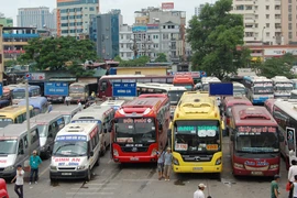 Vận tải rập rình tăng giá cước