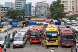 Vận tải rập rình tăng giá cước