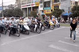 Đẩy mạnh tuyên truyền Luật Giao thông tới người dân