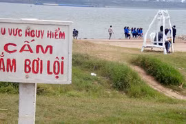 Đùa giỡn với tử thần