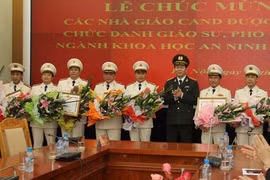 Gắn kết chặt chẽ lý luận với thực tiễn ngành Khoa học An ninh