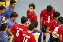 Đặt cược sự nghiệp theo những lời hứa suông