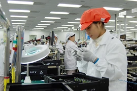 Tập đoàn, tổng công ty: Giảm đầu tư, tăng lợi nhuận