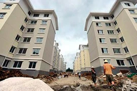 Không thể đổ tiền "cứu" nhà giàu