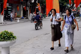 Quyết liệt thực hiện đường thông, hè thoáng