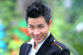 MC Nguyên Khang: “Ế trong tư thế... ngẩng cao”