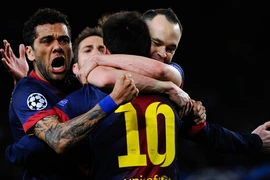 Chưa thể ngăn cản Tiqui-Taca 