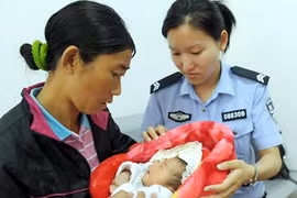Trung Quốc: Bác sĩ tiếp tay buôn bán trẻ em