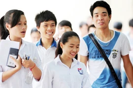 Giám sát chặt, phòng ngừa thi hộ