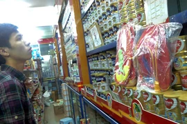 Vạ lây vì sữa ngoại nhiễm khuẩn gây độc