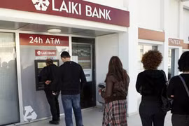 Náo loạn vì đề xuất đánh thuế tiền gửi tiết kiệm