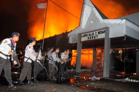 Bạo động tại nhà tù, 200 tù nhân trốn thoát