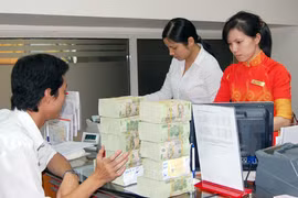 Giảm lãi suất: Doanh nghiệp chưa thấm