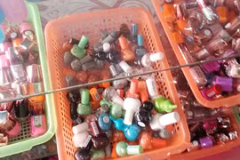 Mỹ phẩm tự làm: Ham rẻ, hại người