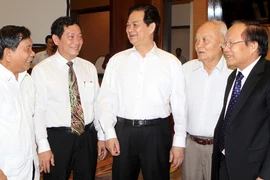 Chung sức xây dựng nền văn hóa tiên tiến, đậm đà bản sắc dân tộc 